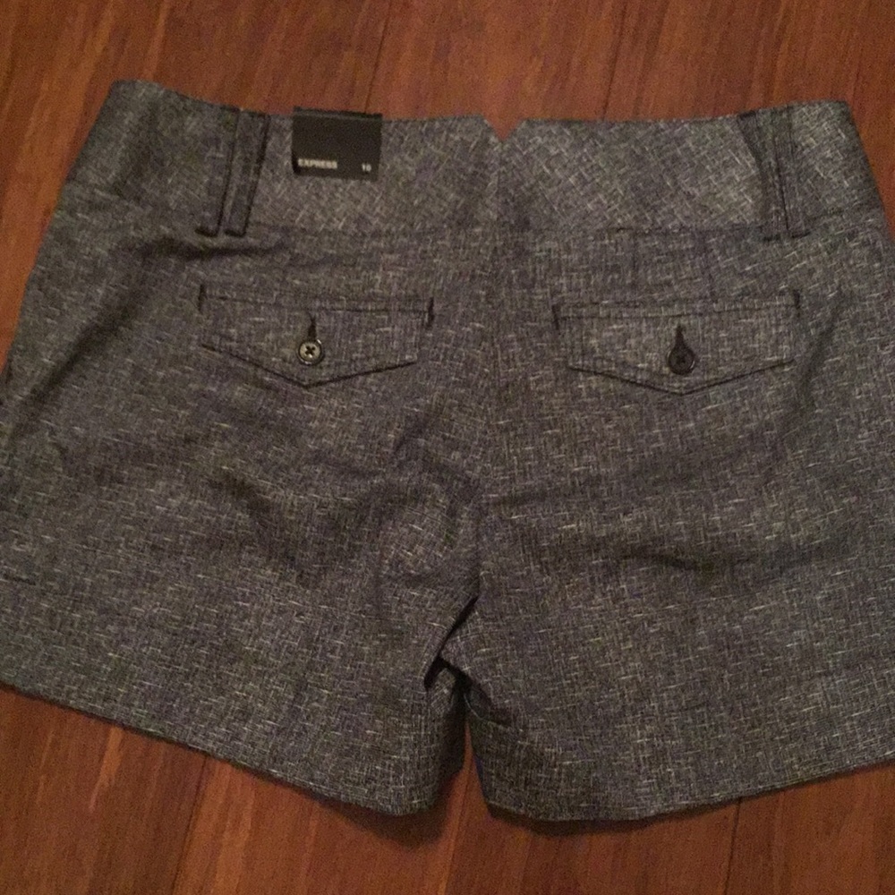 Express Shorts